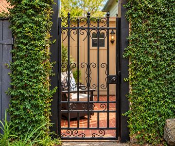 2 Gadsden St APT D