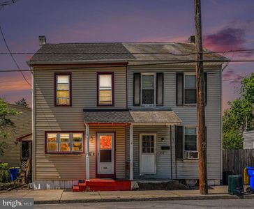 Property at 255 N Pine St, Middletown, PA