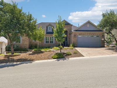 808 DANCING OAK LN
