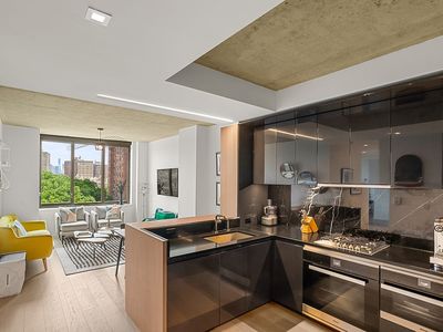 196 Orchard St APT 7G