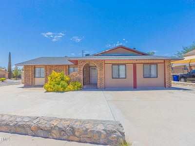 2601 Lake Michigan Dr