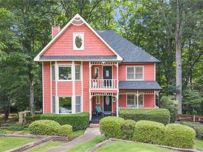 2312 Woodsfield Ct NE