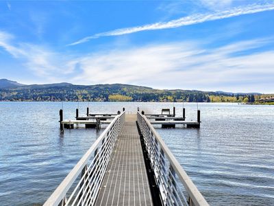 1117 E Beachview Place