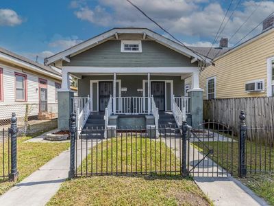 2123 Saint Ann St #25