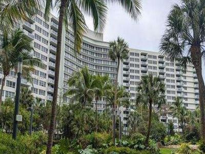 1500 Bay Rd APT 310S