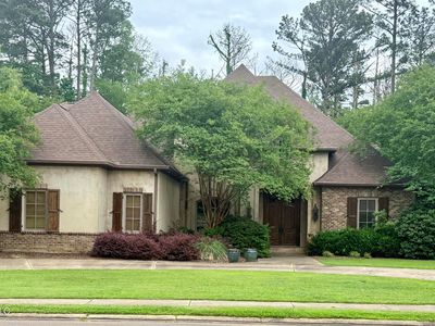385 Kingsbridge Rd