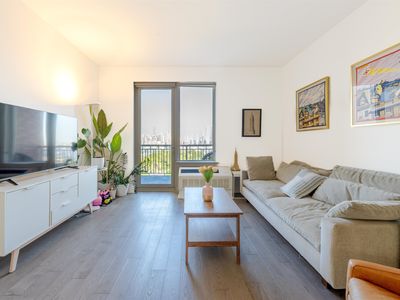 3312 Hudson Ave #Penthouse 7