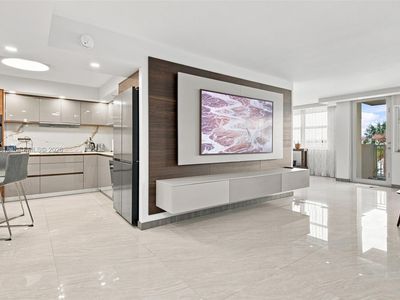 250 174th St APT 211