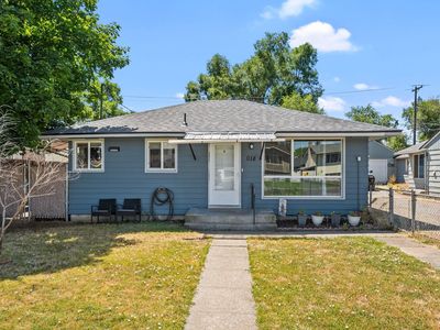 3018 E Nora Ave