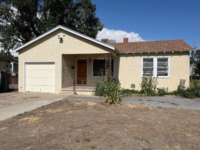 1140 Van Buren St