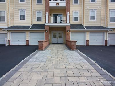Property at 2202 Avery Ct, Somerset, NJ