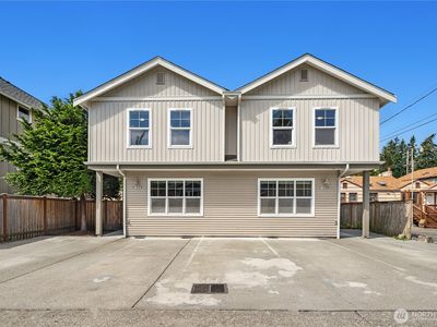 5614 Fauntleroy Way SW