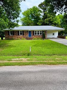 468 Laurel Park Rd