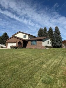 224 Burnham Dr