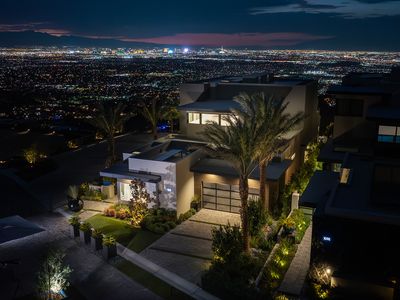 SkyVu Residence 1 Plan 2 - Two-Level Plan, SkyVu