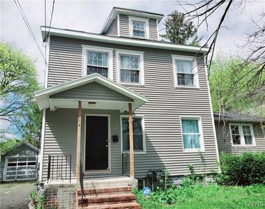 314 Lewis St