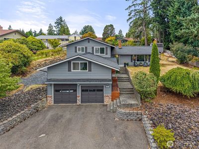 1011 Spring Lane