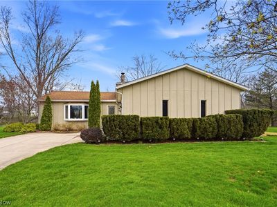 3647 Carlisle Dr