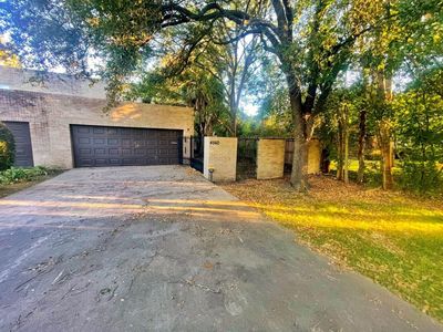 Property at 4560 Bellaire Blvd, Bellaire, TX