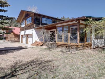 812 Tenderfoot Trl