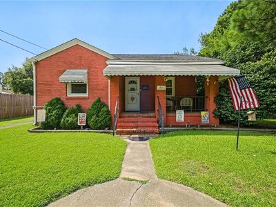 4 Mohawk Dr