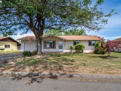 1976 Burdette Dr