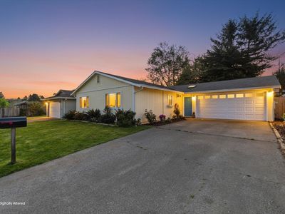 2368 Fischer Ln