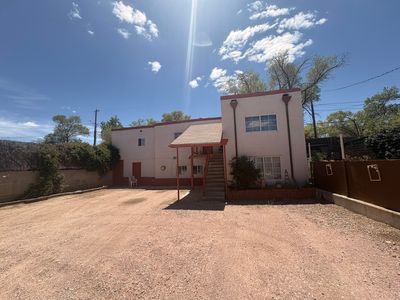 502 E Green Ave