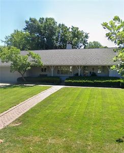 6511 Willow Ln
