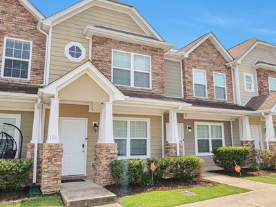 106 Cobblestone Place Dr