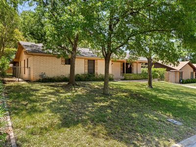 Property at 303 E 20th Ave, Belton, TX