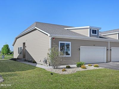 3997 Shoeger Dr