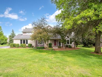 5676 Overbrook Ct