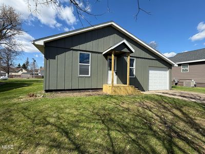 407 Pheasant Ave