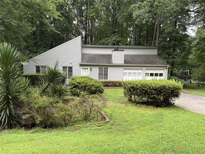 5506 Vaughn Rd