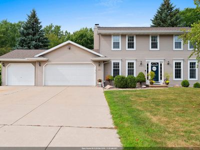 2906 Sunray Ln