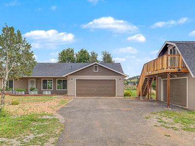 8625 N Crystal View Lane