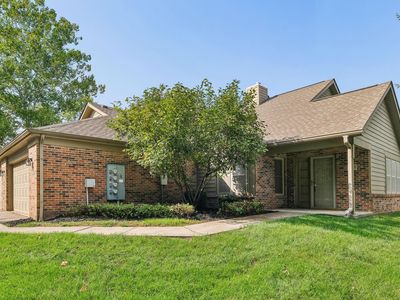 1355 Woodberry Pl