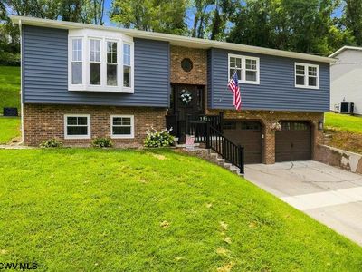 12 Coolview Ln