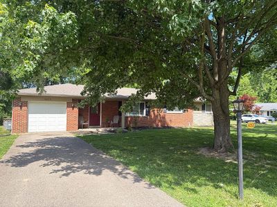6053 Catherine Dr