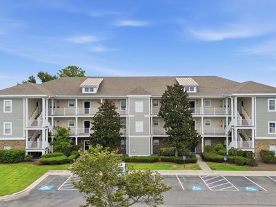208 Castle Dr. #1378
