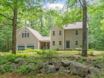 Property at 36 Country Ln, Princeton, MA
