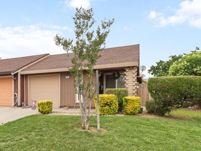 7803 Orchard Woods Cir