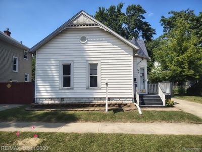 44 Union St