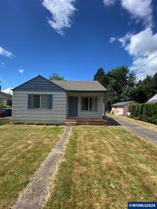 2855 Brooks Ave NE