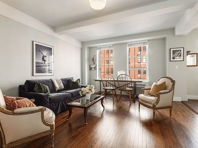 465 W 23rd St APT 14H