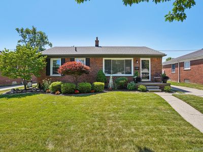 618 E Bloomfield Ave