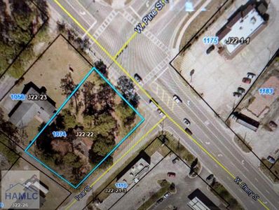 Property at 1074 E Cherry St, Jesup, GA