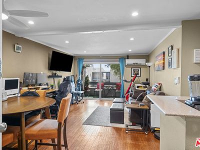 21800 Schoenborn St Unit 225