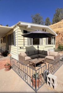 Property at 258 Lakeview Ter, Wofford Heights, CA